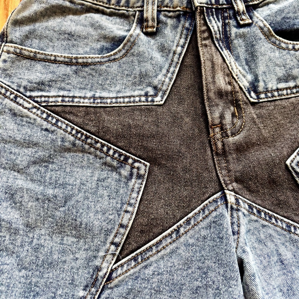 NWOT Aelfric Eden Star Patchwork Jorts/Shorts 26 - Picture 5 of 7